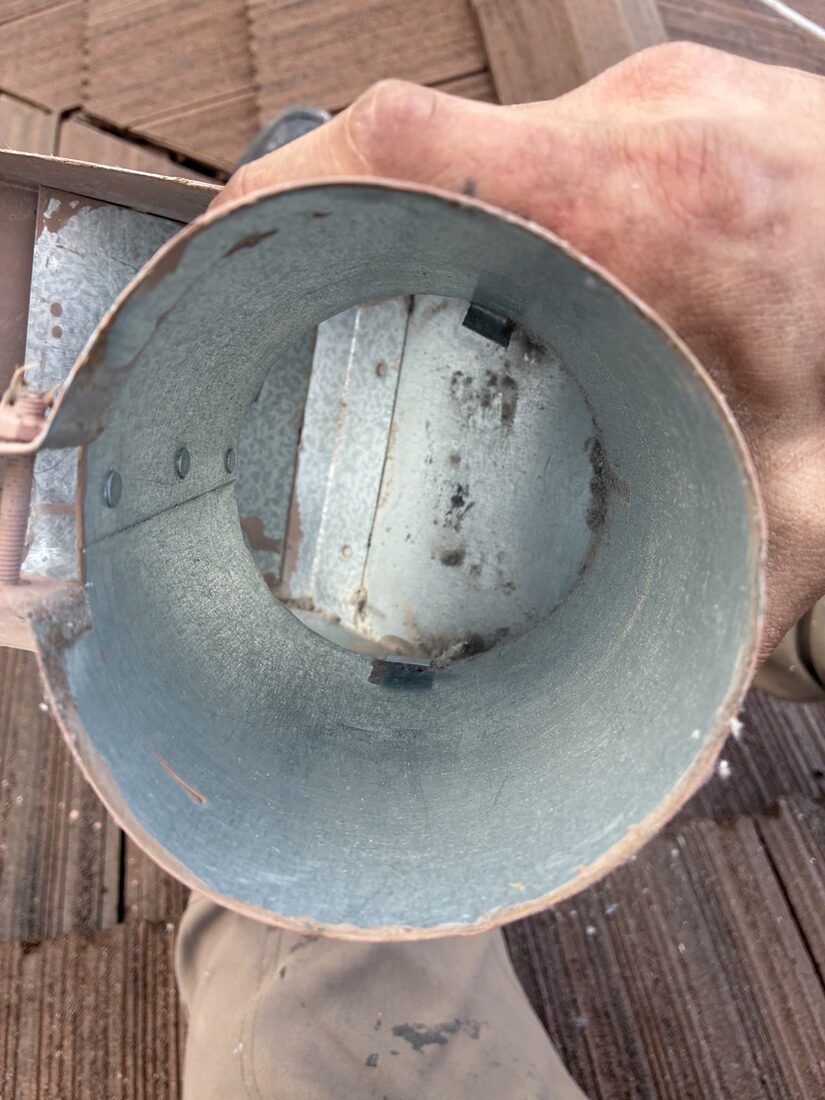 The same vent cap clean after cleaning