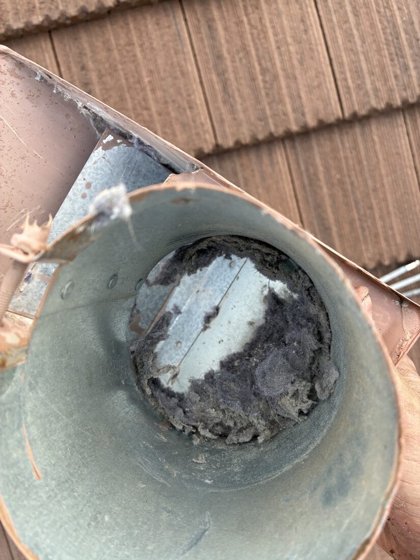 Dryer vent cap dirty before cleaning
